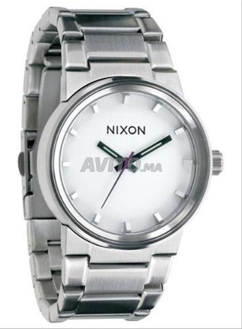 ساعة نايكسون أصلية، جديدة جداً جداً - 2