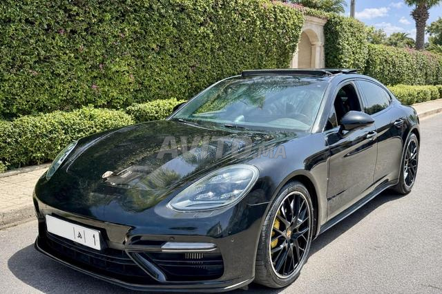 Porsche Panamera TURBO V8 2017 comme neuve