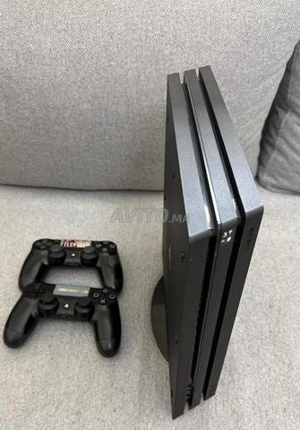 PS4 Pro 1To Flashé - 2