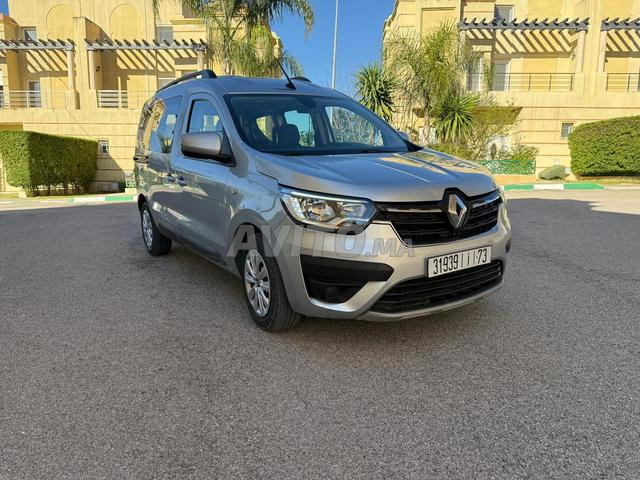 Renault Express Diesel Manuelle 2022 à Fès - 2