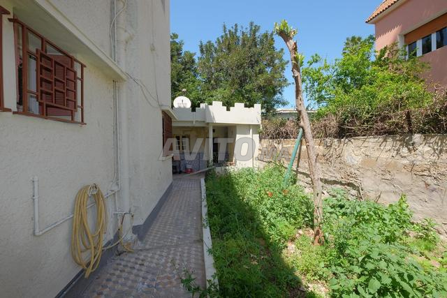 Villa 528 m² à retaper 4 chambres calme - 2