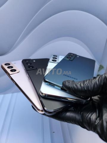 Samsung S22 5G 256Go 8Ram Officiel