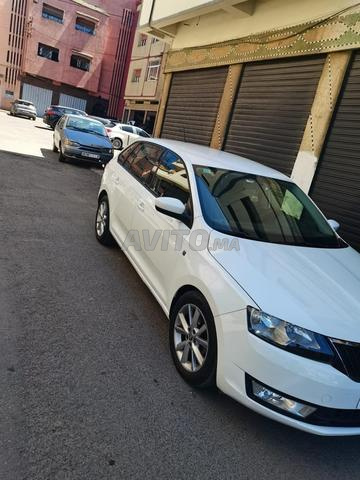 Skoda Rapid Diesel Manuelle 2014 à Casablanca - 2