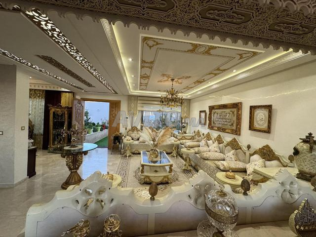 فيلا فاخرة بتشطيبات راقية - 2