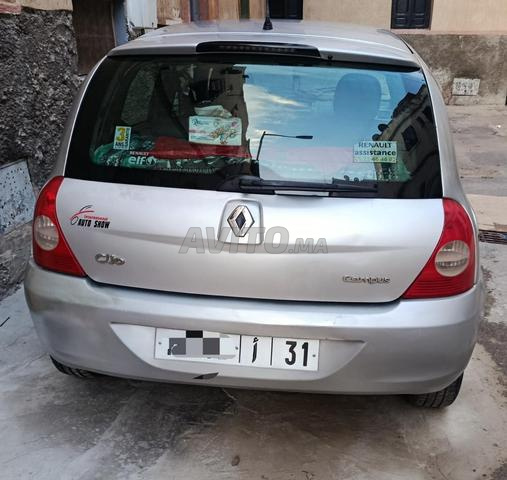 Renault Clio campus 12/2012 essence