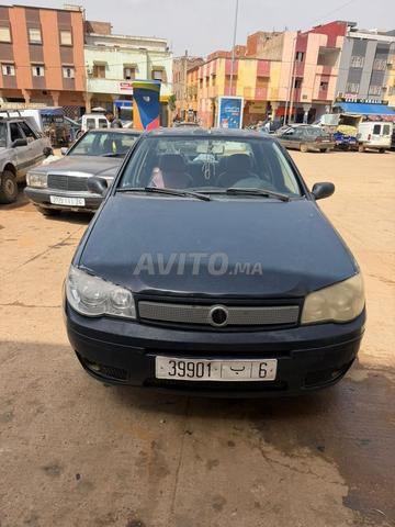 Fiat Siena Essence Manuelle 2004 à Khemisset - 2