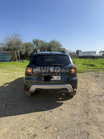 Dacia Duster Diesel Manuelle 2019 à Meknès - 2