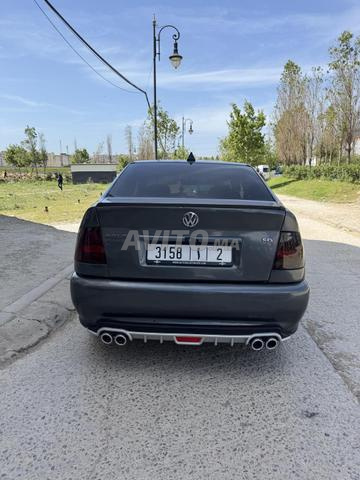 Volkswagen Polo Diesel Manuelle 2000 à Tanger