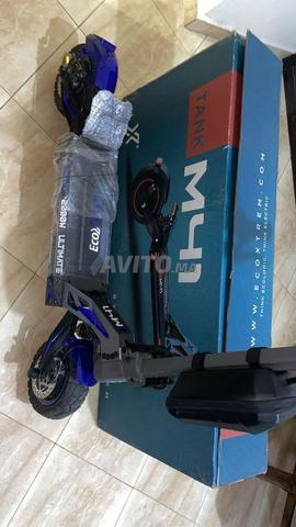 Trottinette encore propre, double moteur - 2