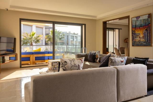 شقة رائعة جداً للبيع على طريق أزمور - 2