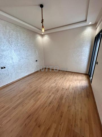 استوديو فارغ للإيجار – حي المستشفيات - 2