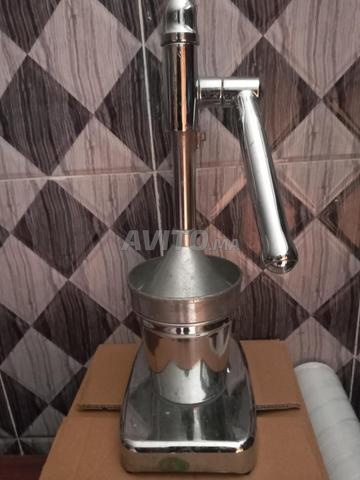 Presse pour jus d'agrumes divers - 2