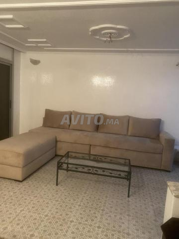 صالون L للبيع بحالة جيدة جداً