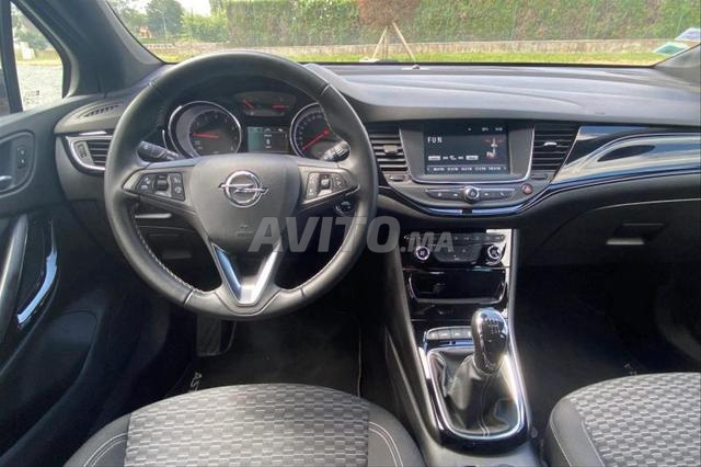 Opel Astra K Modèle 12/2018 - 2