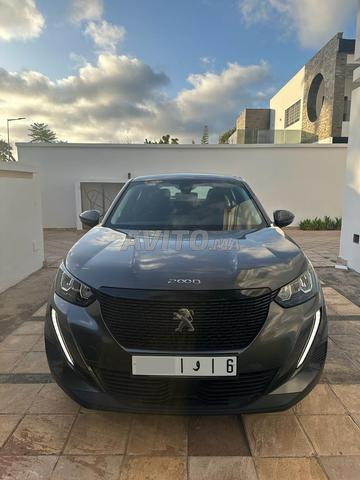 Peugeot 2008 à peine 65000km