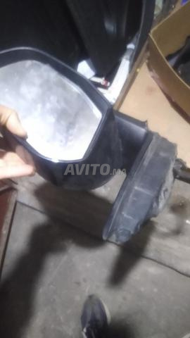 مرايا كليو 5 وسيتروين C5 2023