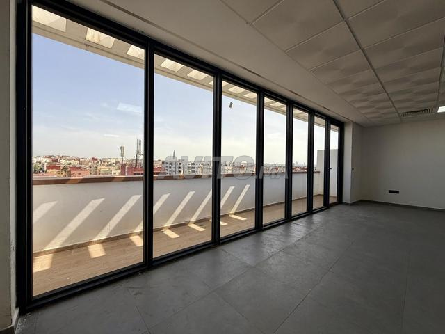 مكتب 90 متر مربع جديد للإيجار سلا-تابريكت - 2