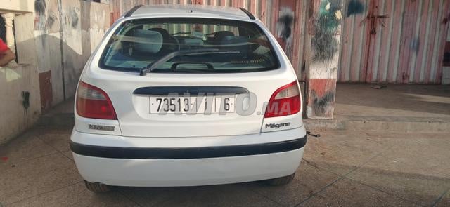 Voiture essence 2002