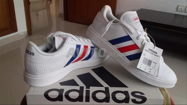 أحذية أديداس أصلية مقاس 43 44 - 2