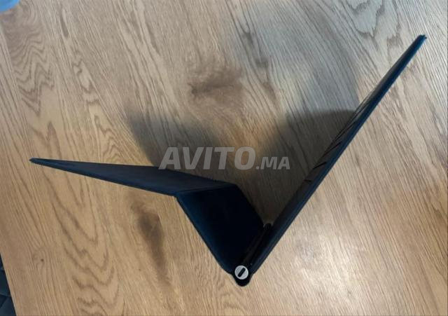 لوحة مفاتيح Apple Magic Keyboard لجهاز iPad Pro 12، A 2480