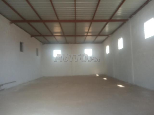 Ensemble de locaux à louer - 2