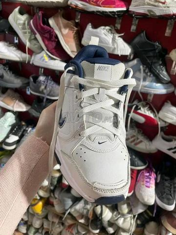 حذاء رجالي أصلي مقاس 41 - 2