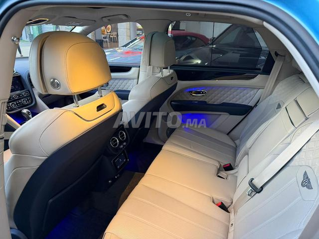 BENTLEY BENTAYGA - 2