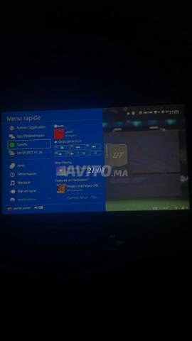 PS4 Slim 1T avec FC26 et FC25 et 2 manettes - 2