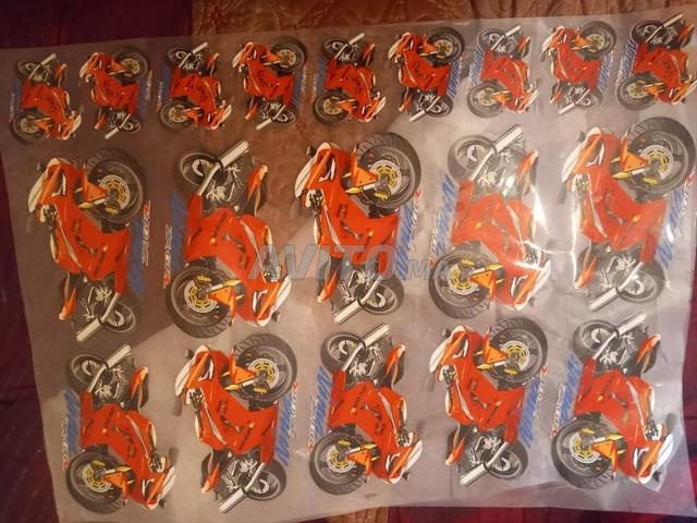 ستيكرات مخزون لملابس الأطفال - 2