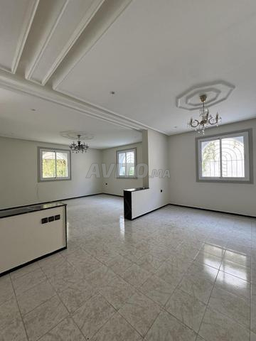 فيلا للإيجار للاستخدام السكني