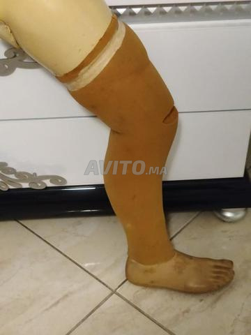 طرف اصطناعي للساق اليمنى مستعمل - 2