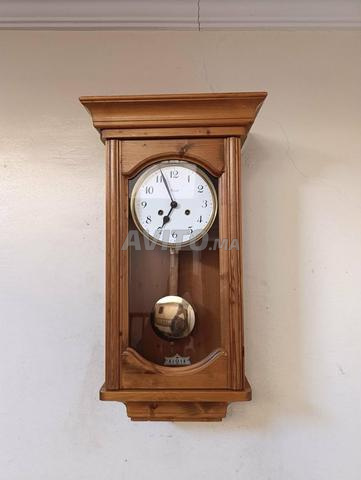 ساعة ميكانيكية أنيقة تحفة قديمة ونقية صنع ألمانيا - 2