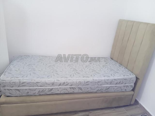 سرير مع تخزين بدون مرتبة للبيع 500 درهم - 2