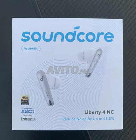 سماعات ساوندكور ليبرتي 4 NC