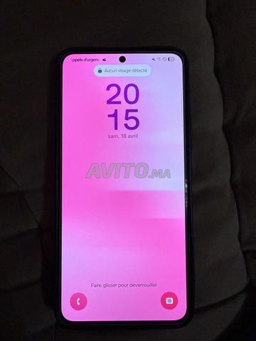 Samsung galaxy S22 128Go comme neuf