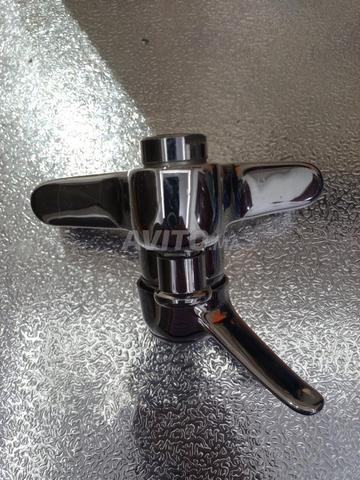 Mélangeur de douche Baki Neki - 2