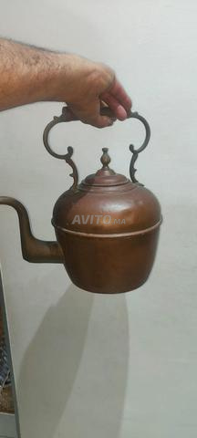 إبريق شاي مغربي قديم من النحاس 90 عامًا - 2