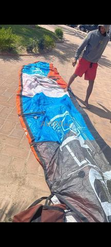 Vente kitesurf voile et barre 8 et 9 10 12 13m² - 2