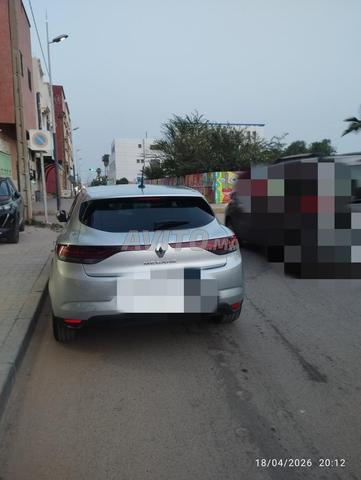 ميغان 4 أوتوماتيكية بحالة ممتازة للبيع - 2