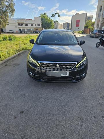 Peugeot 308 2025 en excellent état