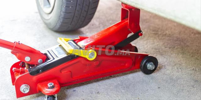 رافعة للسيارة
