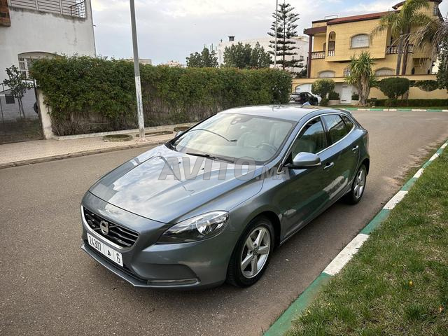 فولفو V40 أوتوماتيك