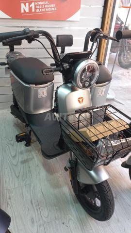 SCOOTER ÉLECTRIQUE YADEA U3 - 2