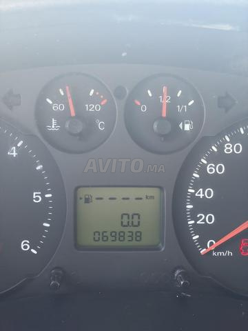 فورد ترانزيت مع مقعد موديل 11/2006 - 2