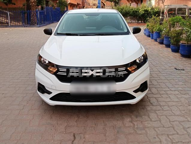 داسيا سانديرو ستريت واي المالك الأول، فردي