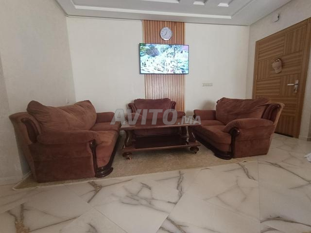 كنب صالون خشب مخمل 3 قطع