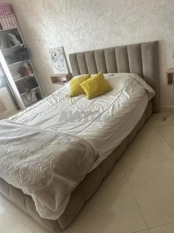 سرير مع مرتبة بحالة جيدة - 2