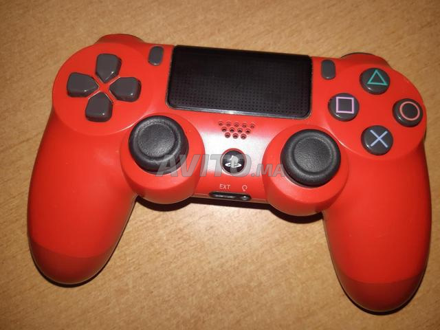 يد تحكم بلاي ستيشن 4