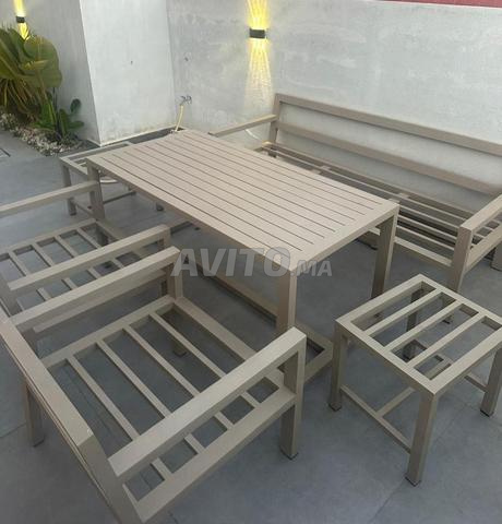 Table de jardin en aluminium solide très bon état - 2