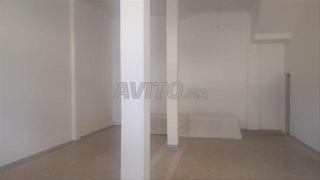 كراج / مستودع زوج گراجات محلولن على بعض